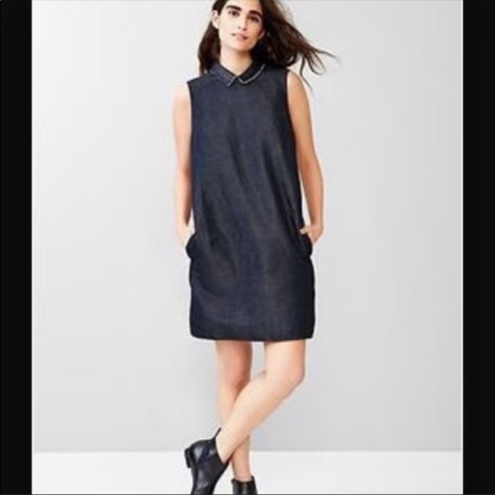 New Woman’s GAP Shift Dress Size XS Dark Chambray